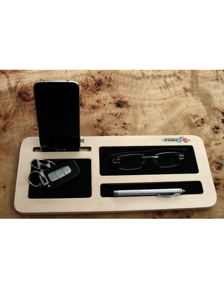 Tidy up everyday life with the desktop wood organizer for offices