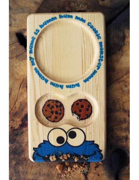 Cookie Monster themed wooden coffee plate. Wooden presentations are here.