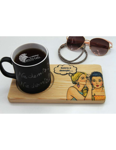 muhabbet eden kızlar ahşap tabak