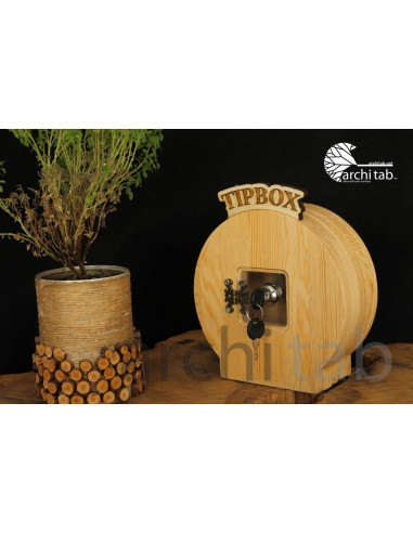 ilginç ahşap bahşiş kutusu