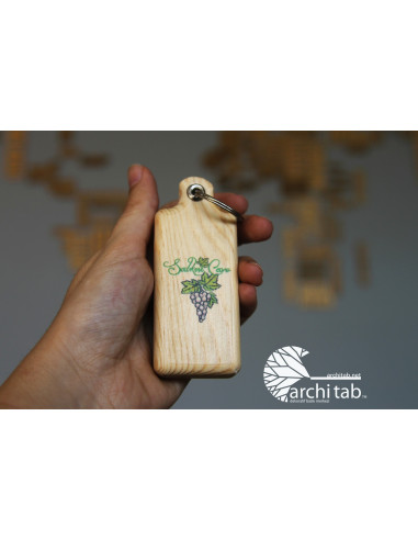 You can add difference and vitality to your hotel with a natural wooden keychain.