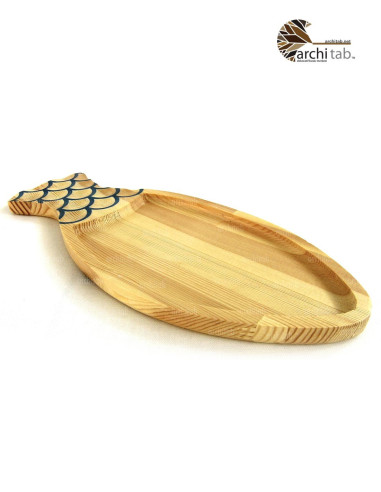 balık desenli ahşap sunum