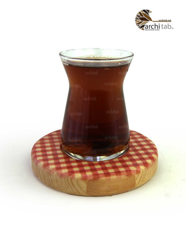 Gingham patterned wooden tea plate presentation - Architab Atölye