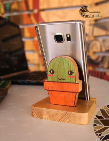 Ahşap telefon tutucu