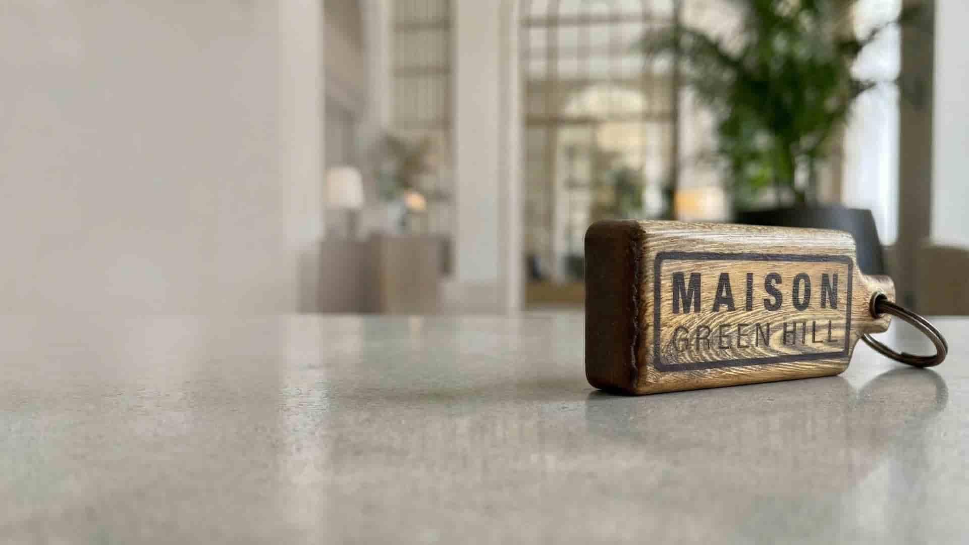 Premium ahşap otel anahtarlıkları