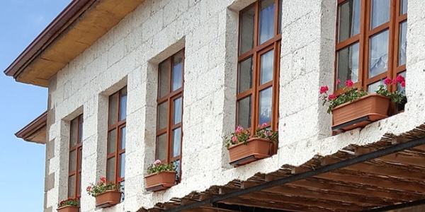 Kadıneli Restoran Ucasar 