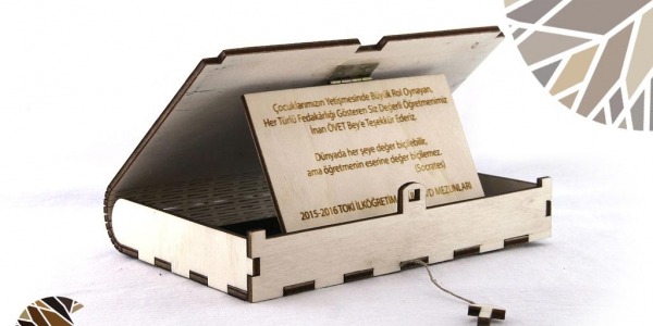 Ahşap Plaket