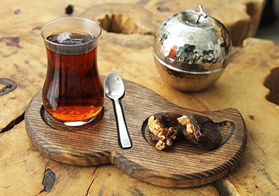 Ahşap çay sunumları